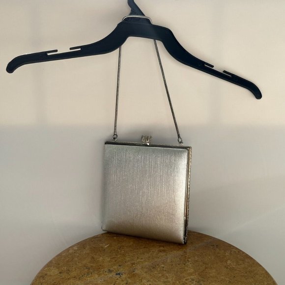 Vintage Metalic Silver Lame Clutch / Handbag Retro Evening Wear Snap Closure - Picture 5 of 7